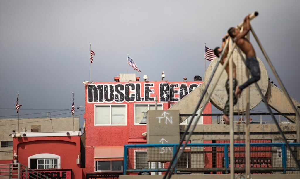 Photo muscle mass gain